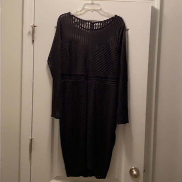 Dress - Picture 1 of 2